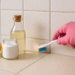 Vzdrževanje fug med ploščicami – naravne rešitve